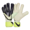 Nike - Goalkeeper Grip3 Luminous Pack -Soccer Sale Shop CN5651015