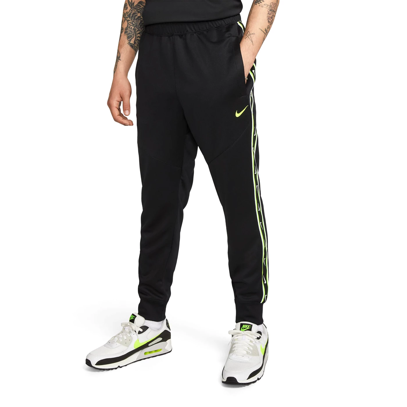 Nike - Sportswear Repeat Pants Black 3 Nike - Sportswear Repeat Pants Black
